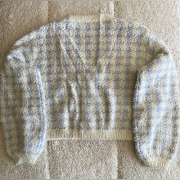 Checked Knitted Cardigan - Picture 8 of 8